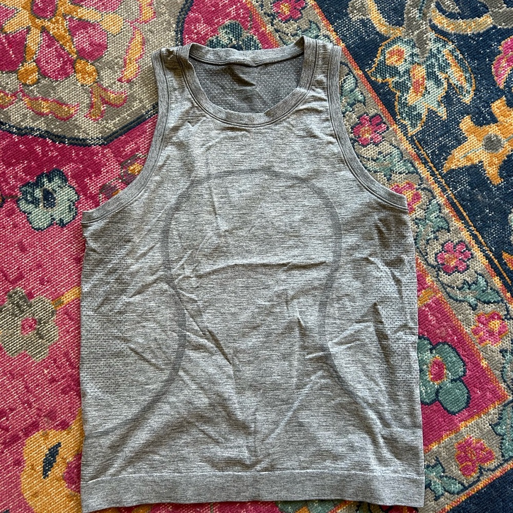 Lululemon Swiftly Tech Relaxed Tank Gray Size 6